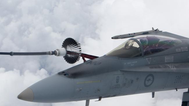 There are fears the RAAF’s F/A-18 Classic Hornets will be flying beyond their effective life expectancy.