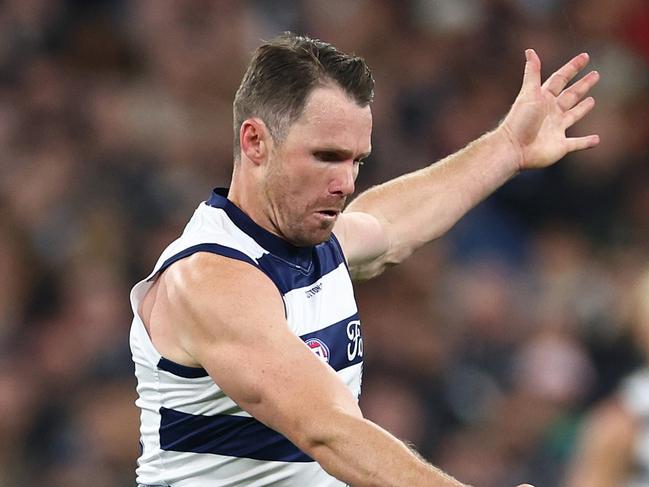 MELBOURNE, AUSTRALIA - APRIL 27: Patrick Dangerfield of the Cats kicks during the round seven AFL match between Geelong Cats and Carlton Blues at Melbourne Cricket Ground, on April 27, 2024, in Melbourne, Australia. (Photo by Quinn Rooney/Getty Images)