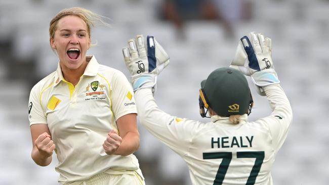 Former Ireland cricketer Kim Garth has fought her way into the Australian side, which may have cost Schutt a Test spot, but the veteran was happy to focus on the white-ball portion of the series. Picture: Stu Forster / Getty Images