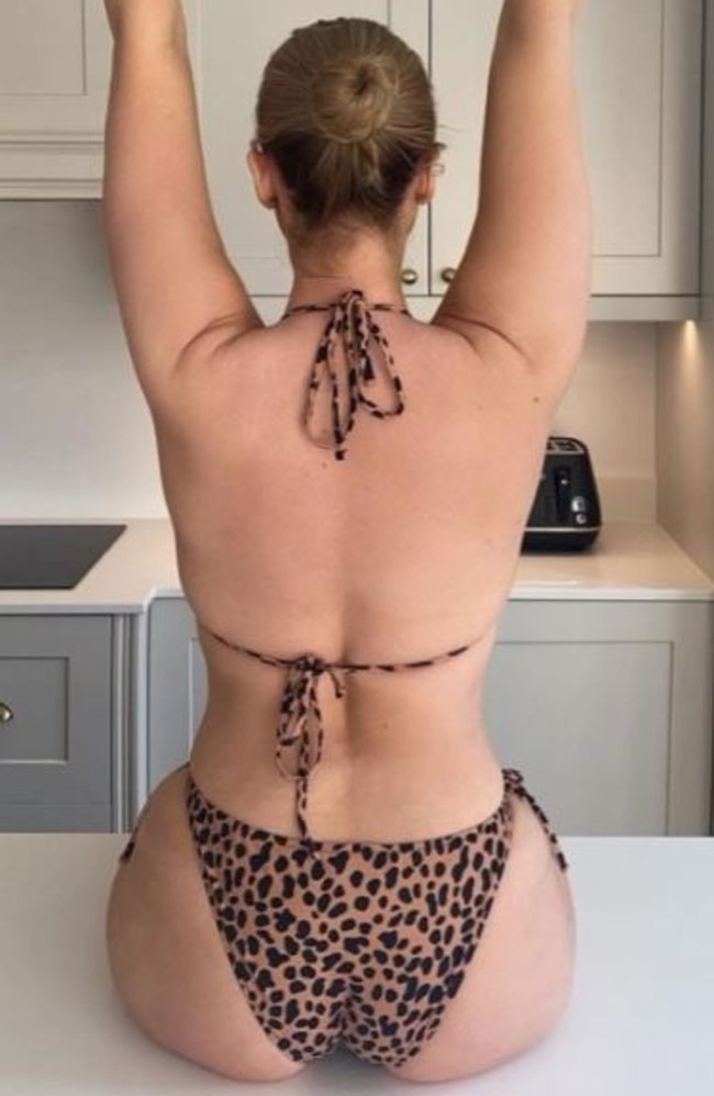 New celebrity bikini trend mooning takes over Instagram news