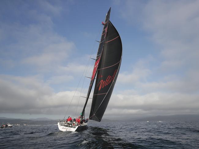 Wild Oats XI skippered by Mark Richards sails up the River Derwent on her way to a 9th line honours victory in the 2018 Sydney to Hobart Yacht Race. The yacht crossed the line in 1d 19hrs 7mins 21secs . Picture: RICHARD JUPE