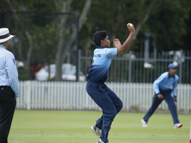 Prapta Das charges in for Parramatta. Picture: Warren Gannon Photography