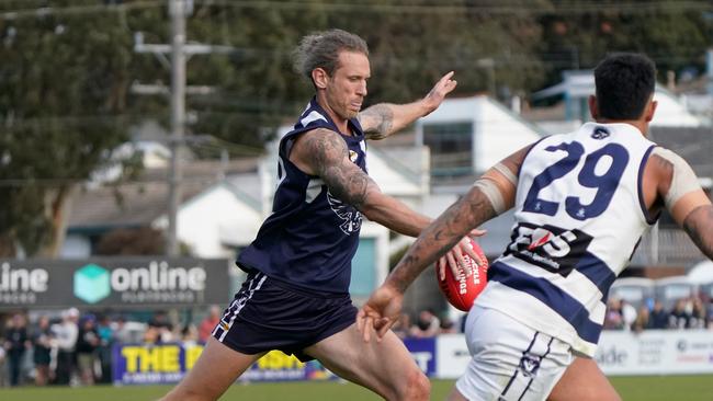 Edithvale-Aspendale’s Tyrone Vickery kicked six goals on Saturday. Picture: Valeriu Campan