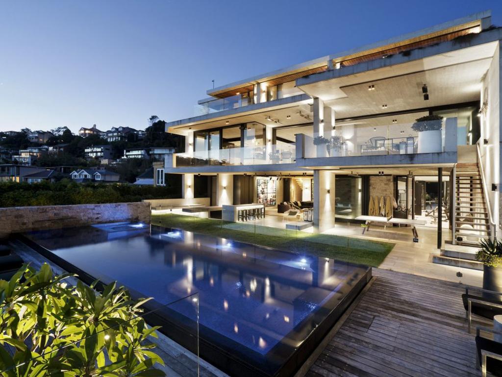 The Sell: Steve Bellotti’s Clifton Gardens trophy home to set Mosman ...