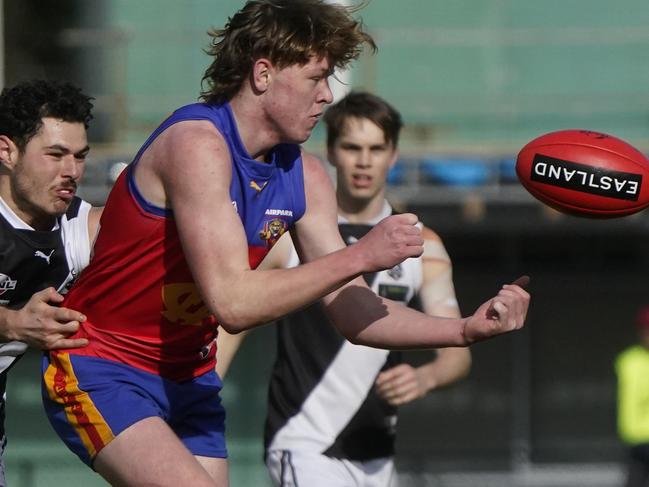 EFL Division 3 2023: Fairpark v Oakleigh District at Fairpark Reserve. Fairpark player Jay Rankin. Picture: Valeriu Campan