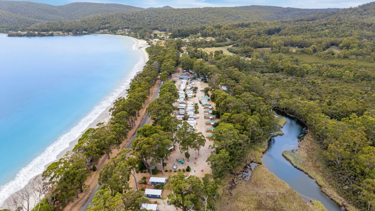 Capitan Cook Holiday Park on Bruny Island sits on a 3ha waterfront site.