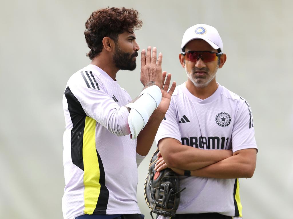 Ravindra Jadeja (L) talks with India head coach Gautam Gambhir. Picture: Getty