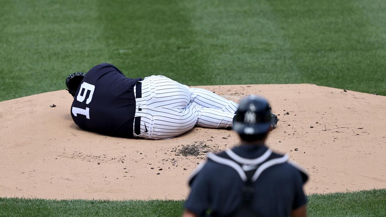 Masahiro Tanaka hit in head by Giancarlo Stanton line drive during