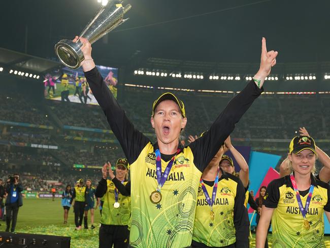 Meg Lanning of Australia celebrates the win with the trophy during the Women's T20 World Cup final match between Australia and India at the MCG in Melbourne, Sunday, March 8, 2020. (AAP Image/Michael Dodge) NO ARCHIVING, EDITORIAL USE ONLY, IMAGES TO BE USED FOR NEWS REPORTING PURPOSES ONLY, NO COMMERCIAL USE WHATSOEVER, NO USE IN BOOKS WITHOUT PRIOR WRITTEN CONSENT FROM AAP