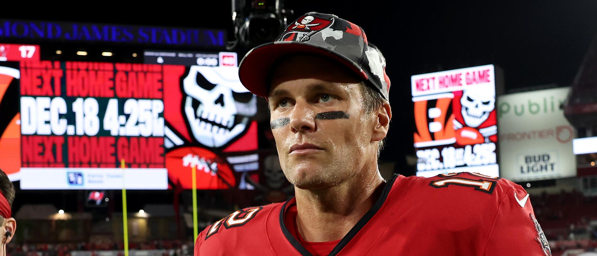 NFL news 2022: Tom Brady, commentary deal, how much will he earn, Tampa Bay  Buccaneers, Cris Collinsworth, criticism, latest, updates