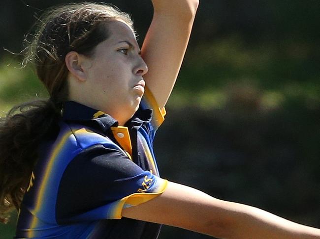 Tess Flintoff of Ringwood bowling during Women's Cricket GF: Carlton Brunswick v Ringwood on Sunday, March 25, 2018, in Ringwood, Victoria, Australia. Picture: Hamish Blair