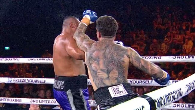 The big punch did a lot of damage. Photo: Fox Sports