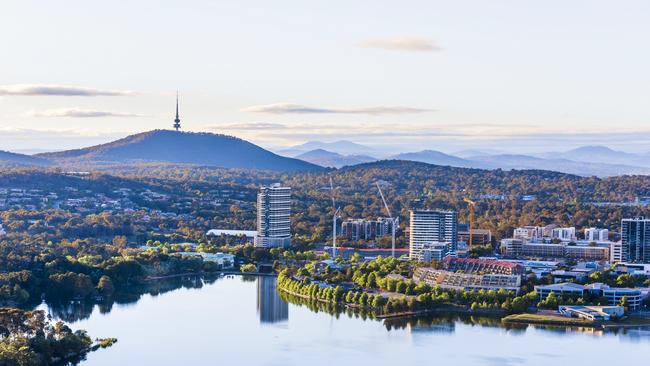 Canberra’s low levels of income inequality partly due to high paying government jobs saw it defy the rest of the cities to rank second for quality of life globally.