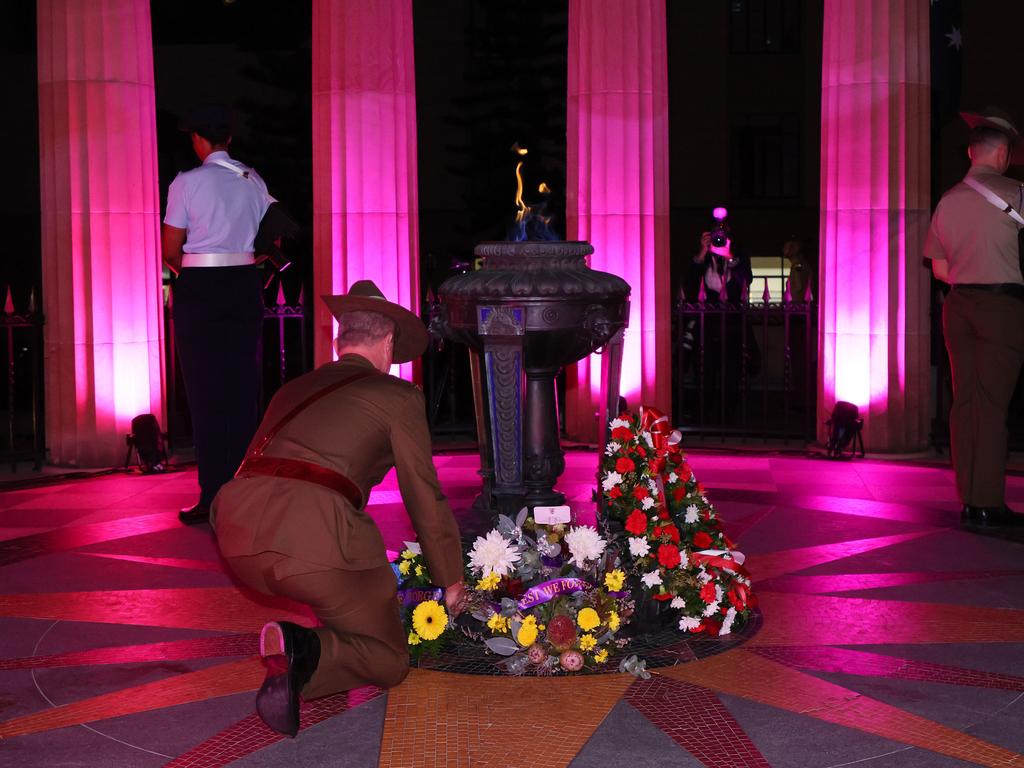 A soldier lays a wreath during the ANZAC Day Dawn Service held in Brisbane. Picture: NCA NewsWire/Tertius Pickard