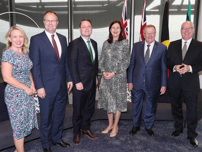 Kate Jones, Ted O'Brien, Adrian Schrinner, Annastacia Palaszczuk, John Coates and Mark Jamieson . At 1 Willam st.Pic Annette Dew