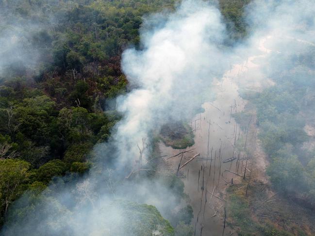 According to the Space Research Institute, the number of fires detected in the state of Amazonas is already above the historical average for September, even before the month is over. As of September 21, 5330 outbreaks of fire had been recorded in the Amazonas state. Picture: Michael Dantas/AFP