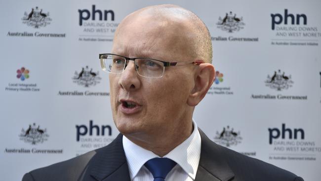 Shayne Neumann has called for the Federal Government to reverse its decision to remove increased bulk billing incentives.