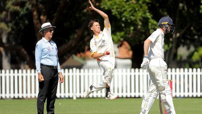 Jeremy Nunan of Blacktown Mounties bowls during round 4 of the NSW Premier Grade cricket match between Mosman and Blacktown Mounties at Allan Border Oval on October 29, 2022 in Mosman. (Photo by Jeremy Ng/Newscorp Australia)