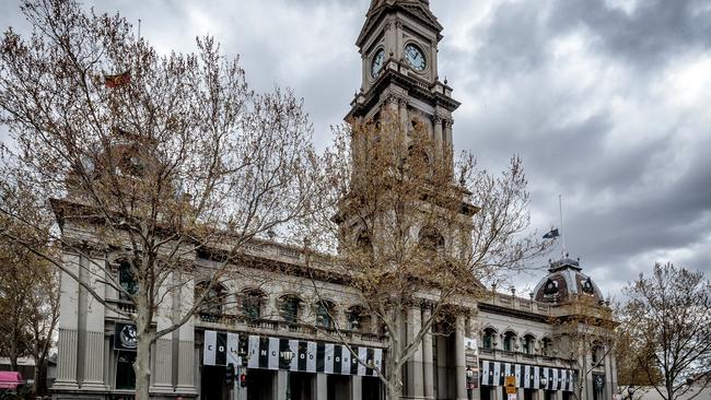 A Greens proposal for new climate change action banners will be considered for Collingwood Town Hall.