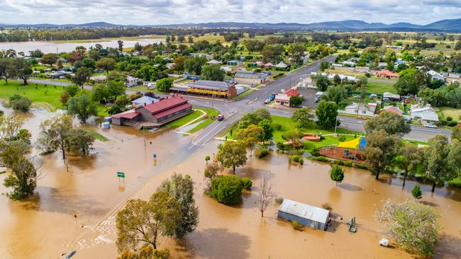 Flooding at Gooloogong. Picture: Chris Watson Farmpix Photography