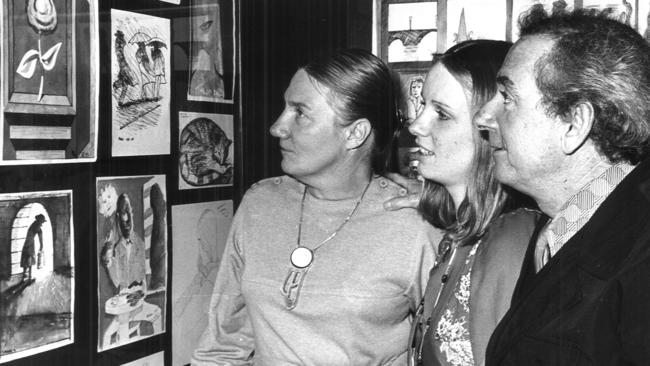 Charles Blackman with his wife Barbara and daughter Christabel in 1977.