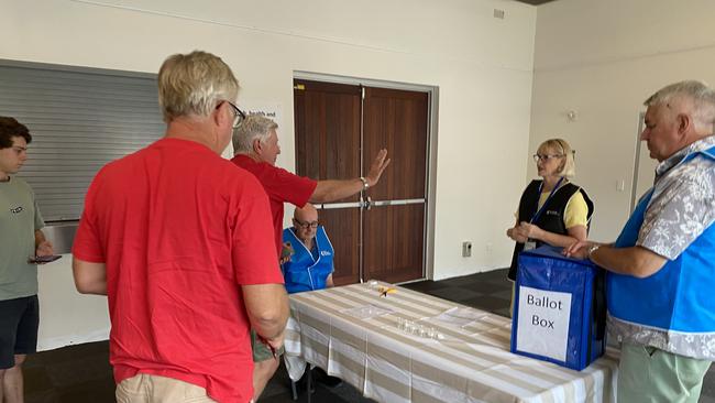 The Ballina ballot box draw saw keen Labor supporters chatting about its favourite candidate in Mullumbimby Civic Hall.