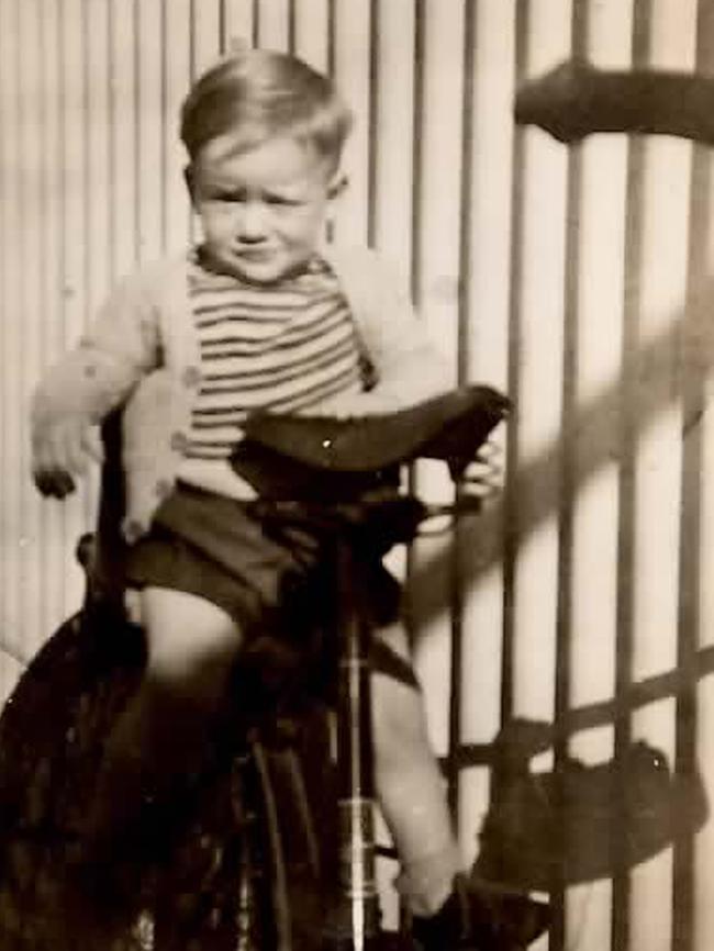 A young Bob Perry at his home at Albert Park in the early 1950s.