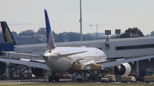 United Airlines Flgiht 929 declared a midair emergency. Picture: Toby Zerna