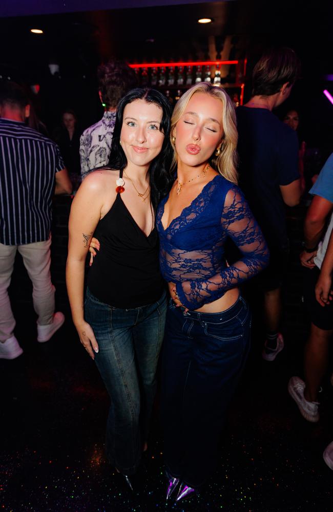 Amy Crawford, Paris Kenealy at Su Casa Nightclub. Picture: Cut by Jack