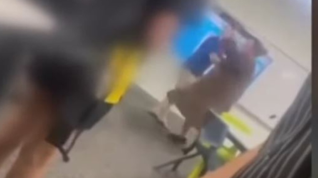 ‘I’ll slit you f******* throat’: Parent threatens child in classroom