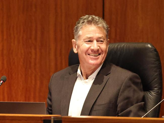 Cairns mayor Amy Eden and council chief executive Ken Gouldthorp at a Cairns Regional Council ordinary meeting. Picture: Brendan Radke