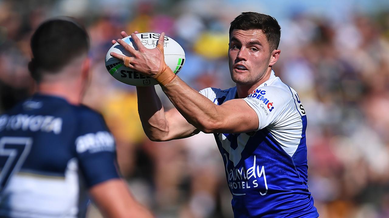 Bulldogs halfback Kyle Flanagan has already had a meeting with Cameron Ciraldo. Picture: Albert Perez/Getty Images