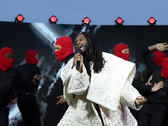 Genesis Owusu performs at the ARIAs. Picture: Getty Images