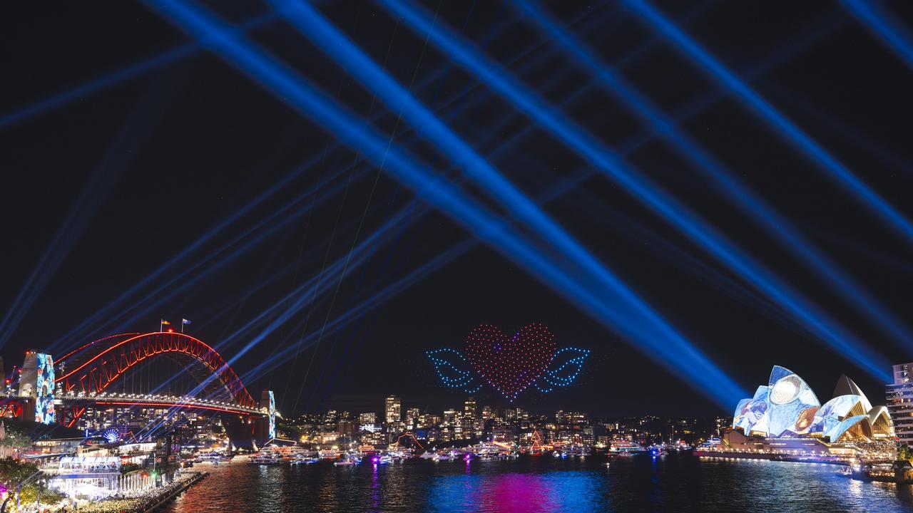 Fans ‘disappointed’ after final Vivid drone show cancelled