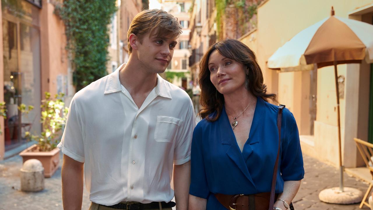 Leo Woodall and Essie Davis in Netflix series One Day. Picture: Supplied