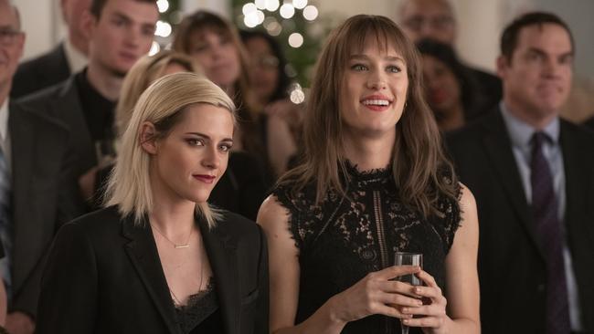 Kristen Stewart and Mackenzie Davis in The Happiest Season.