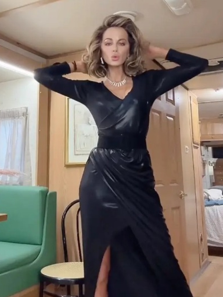 Kate Beckinsale in her since-deleted video.