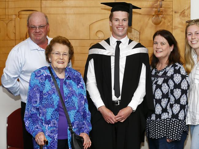 UTAS Graduations - College of Sciences and Engineering (Awards in Agriculture, Marine Science, Environment and Applied Science and all Bachelor of Science) Graduate Research. Picture: MATT THOMPSON