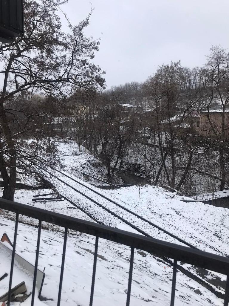 People waited up to 72 hours in some instances in falling snow and freezing conditions to flee. Picture Supplied,