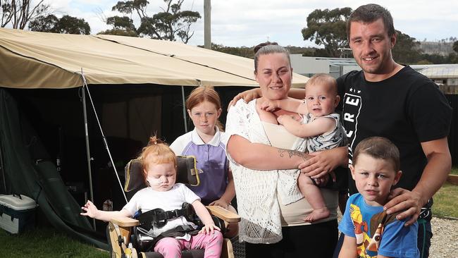 Nat Joseph (centre) with partner Kodie Connors (second from right) and their children (L-R) Shelby Connors, 1 Shkylah Emery, 7 Jackson Connors, 10 months old and Kyden Emery, 3 Picture: LUKE BOWDEN