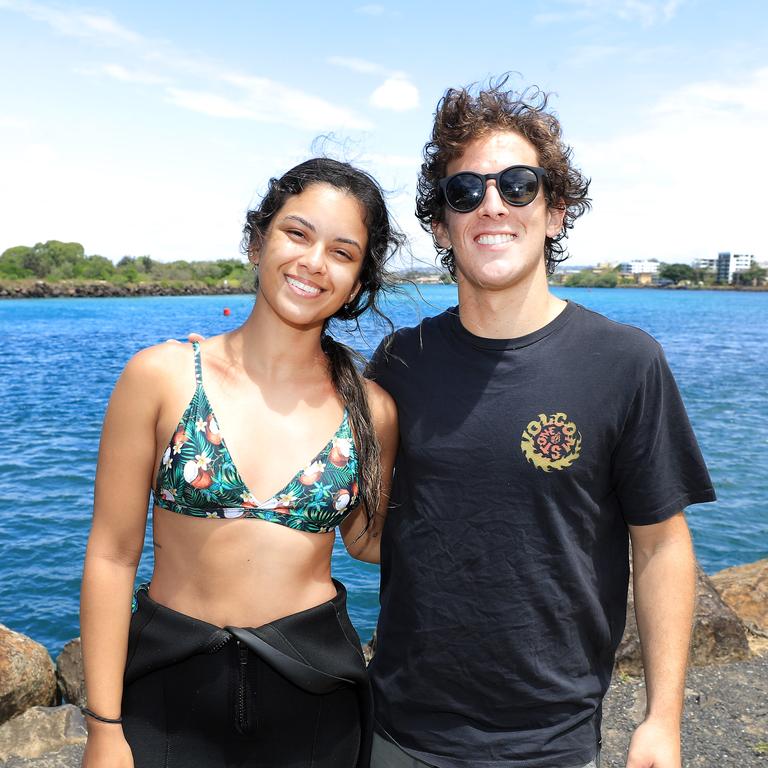 Scuba divers Rozana Cimenta and Mauriciso Ferreri return from a dive off the lower Gold Coast Photo: Scott Powick Newscorp