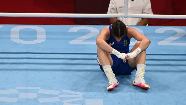 Nicolson slumped to the floor on realising her Tokyo campaign was over. Picture: AFP