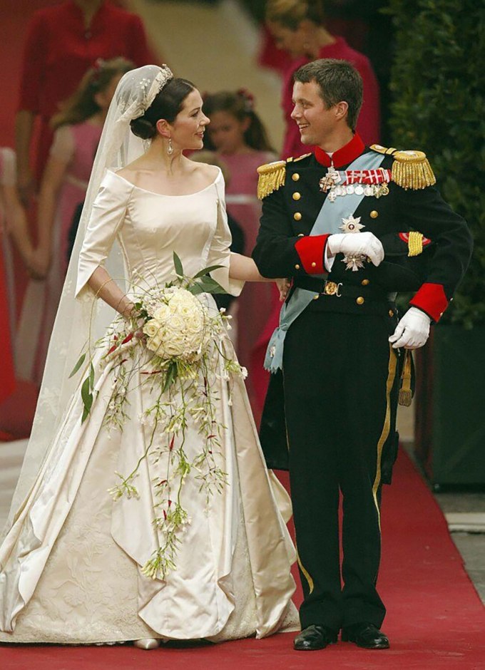 royal family wedding dresses