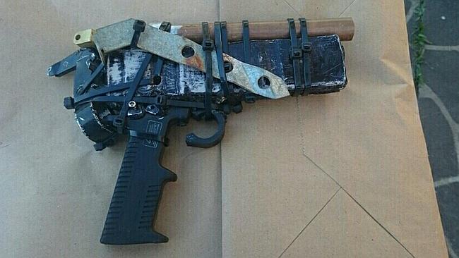 tilstrækkelig isolation til stede Deadly D.I.Y: Homemade guns hit Sydney streets in record numbers | Daily  Telegraph