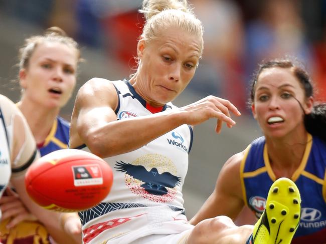 GOLD COAST, AUSTRALIA - MARCH 25: Erin Phillips of the Crows in action during the 2017 AFLW Grand Final match between the Brisbane Lions and the Adelaide Crows at Metricon Stadium on March 25, 2017 in Gold Coast, Australia. (Photo by Michael Willson/AFL Media/Getty Images)