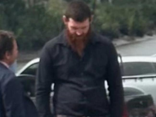 Convicted armed robber threatened journalist
