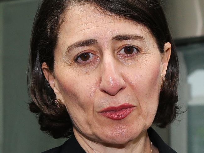 SYDNEY, AUSTRALIA - NewsWire Photos, NOVEMBER 01 2021: Former NSW Premier Gladys Berejiklian addresses the media at ICAC in Sydney. Picture: NCA Newswire / Gaye Gerard