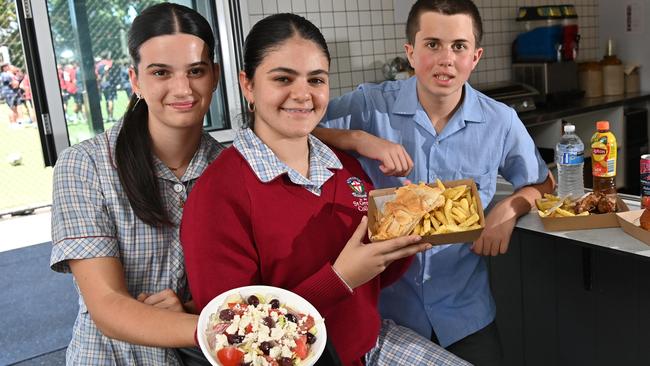 29/1/25. St George College has Kalimera cafe as opposed to canteen, which is working really well - students Elena Drouganis - 14, Alexandra Kouvoussis - 15 and Theo Markobotsaris - 15yrs.Picture: Keryn Stevens