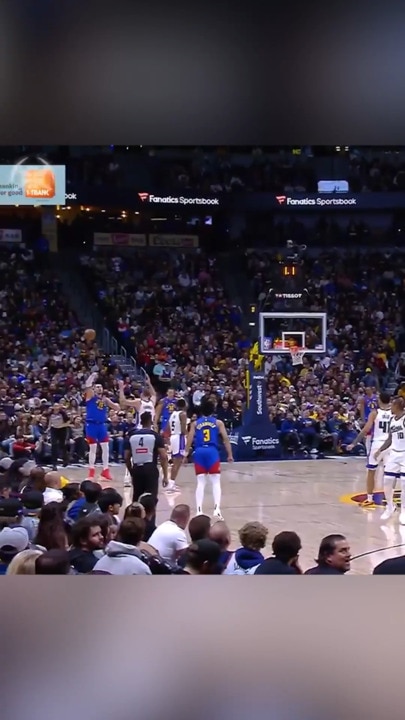 'Oh my gosh': MVP's freakish shot blows minds