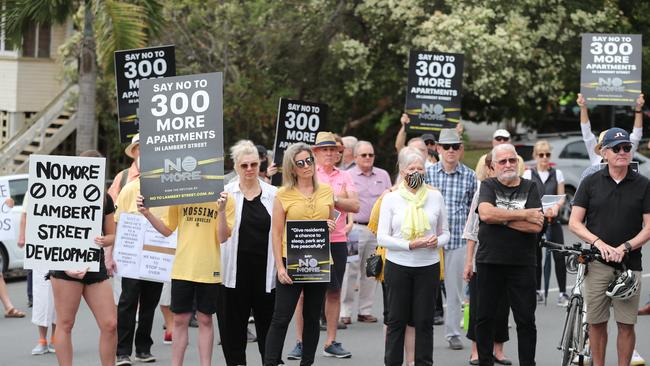 Infuriated locals have lashed out at Brisbane City Council over a proposed development of three 15-storey towers at Kangaroo Point. Picture: Peter Wallis